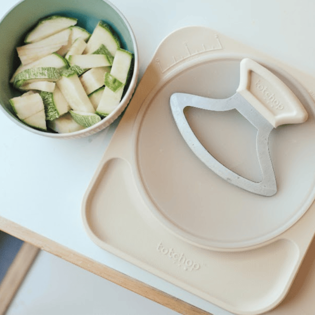 Totchop child safe rocker knife and cutting board set